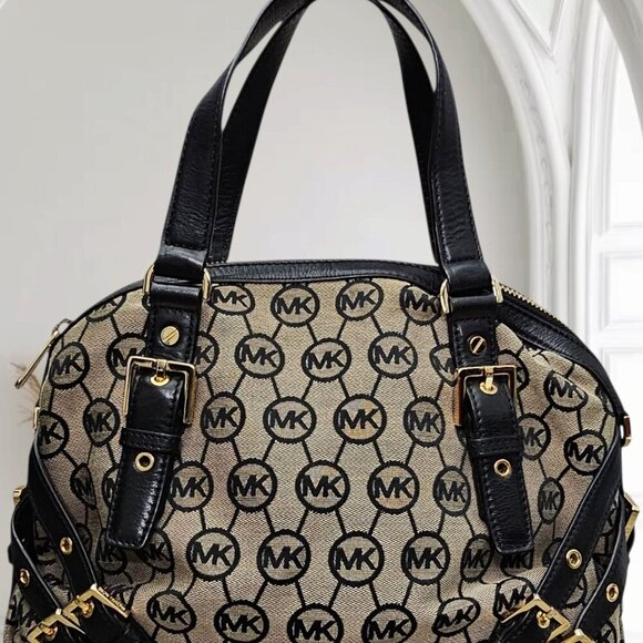 Michael Kors Milo Signature Leather Buckle Black & Beige Shoulder Bag COA - Picture 14 of 14